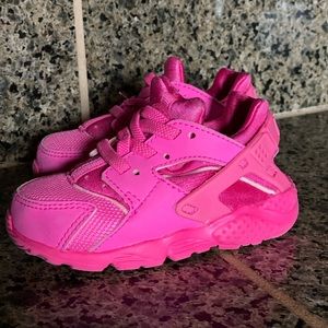 Girl shoes